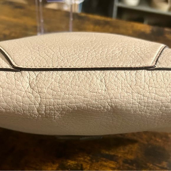 Calvin Klein Pale Pink Leather Bag - Picture 7 of 7